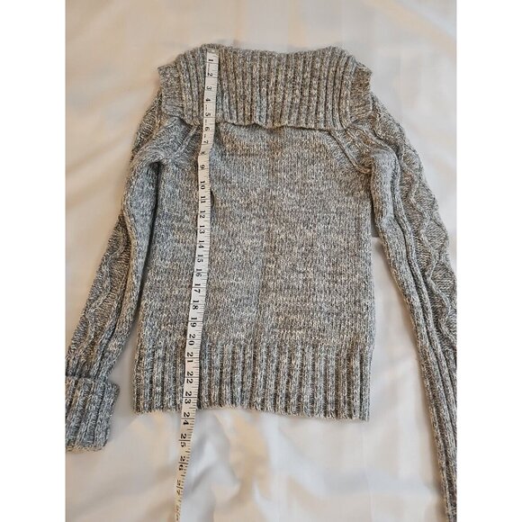 American Eagle Gray Cable Knit Sweater Deep V Pockets Women's S - Picture 5 of 5